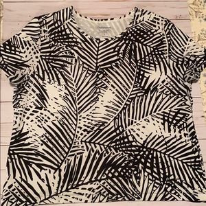 Classi Tee women’s top. Croft&Barrow large.